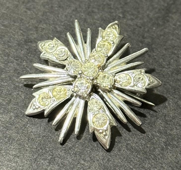 Silver Tone Clear Rhinestone Starburst Brooch Cross Floral Pin