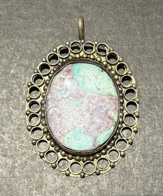 Vintage Oval Turquoise Effect Stone Pendant Ornate Frame